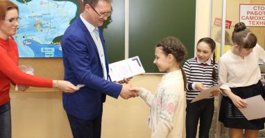 vKgovwy8G9M